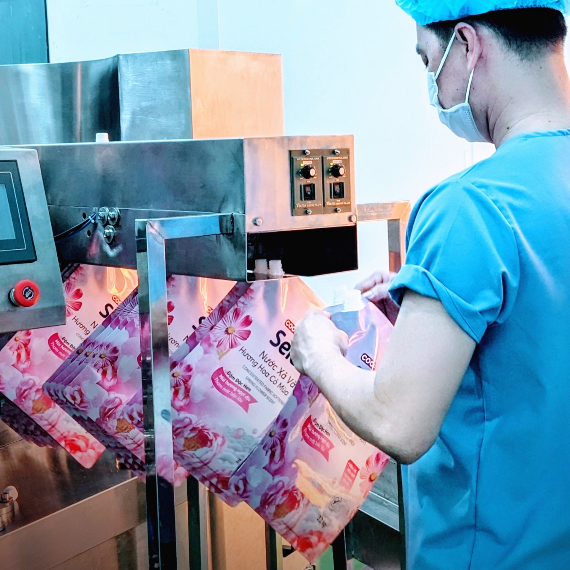 Hàng tiêu dùng 44 Hàng tiêu dùng gia cong nhan hang rieng Select Coop 3