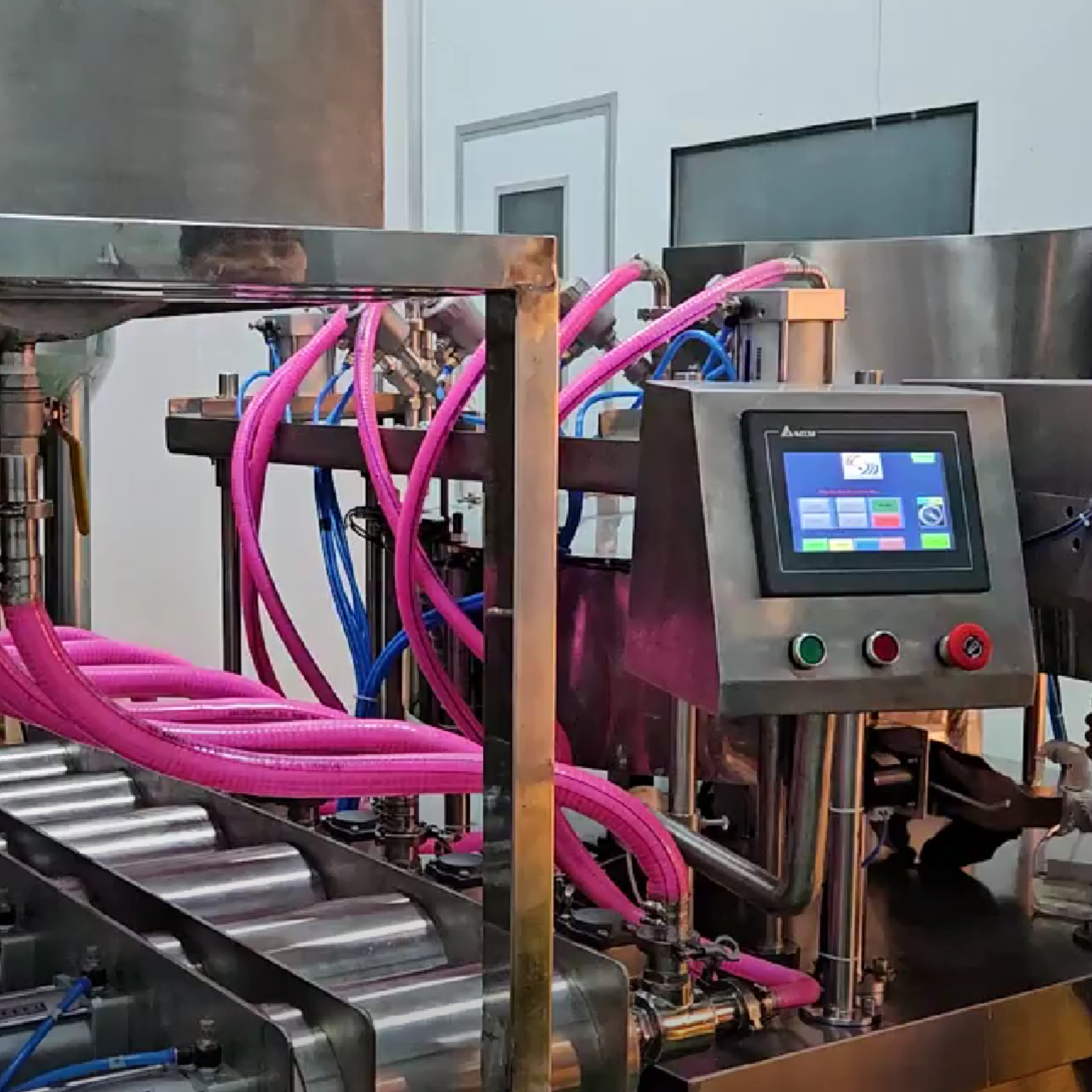 Hàng tiêu dùng 45 Hàng tiêu dùng gia cong nhan hang rieng Select Coop 4