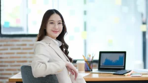 Nhân viên Truyền thông thumbnail bai tuyen dung nv truyen thong q90