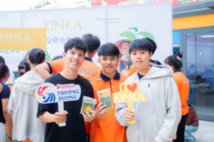 [HUTECH SHOWCASE] KINKA ĐỒNG HÀNH CÙNG SINH VIÊN TRONG HÀNH TRÌNH “MARKETING TỬ TẾ” IMG 7483