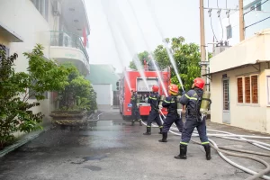 CÔNG TY TRƯỜNG DƯƠNG TẬP HUẤN PCCC: SẴN SÀNG TRƯỚC MỌI TÌNH HUỐNG IMG 8365 1