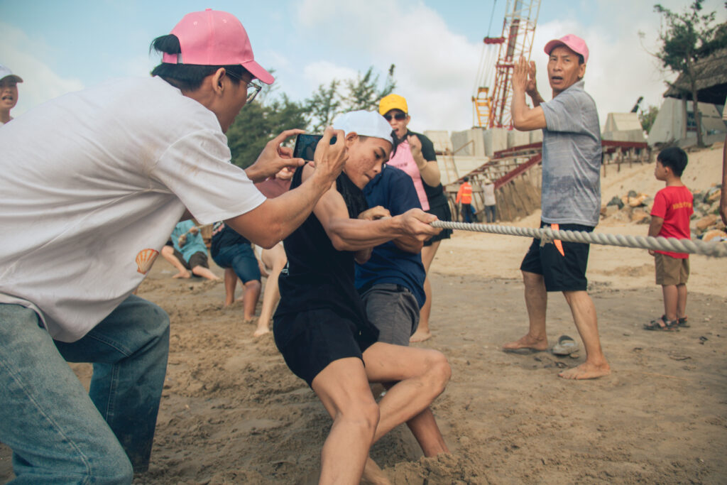 "Unity Over Waves" – Truong Duong Group Celebrates Its 26th Anniversary With an Unforgettable Team-Building Trip to Vung Tau 32 "Unity Over Waves" – Truong Duong Group Celebrates Its 26th Anniversary With an Unforgettable Team-Building Trip to Vung Tau TDG Vung Tau 2026 203 of 282