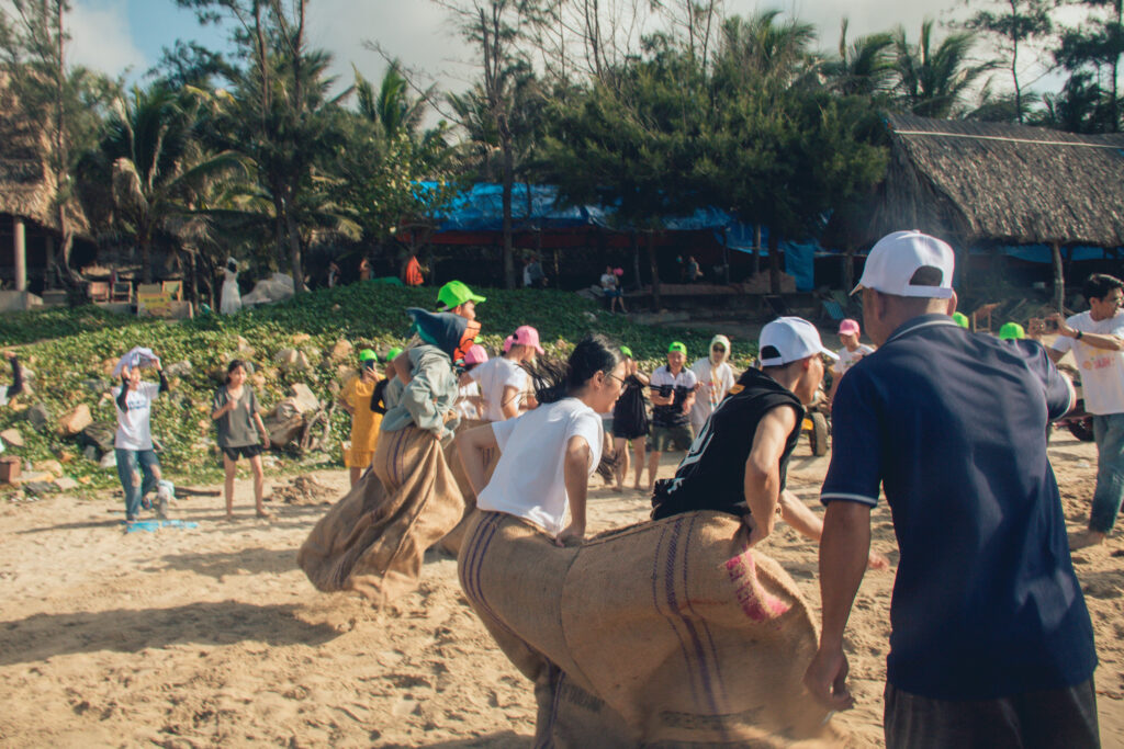 "Unity Over Waves" – Truong Duong Group Celebrates Its 26th Anniversary With an Unforgettable Team-Building Trip to Vung Tau 35 "Unity Over Waves" – Truong Duong Group Celebrates Its 26th Anniversary With an Unforgettable Team-Building Trip to Vung Tau TDG Vung Tau 2026 216 of 282