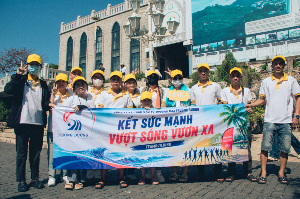 "Unity Over Waves" – Truong Duong Group Celebrates Its 26th Anniversary With an Unforgettable Team-Building Trip to Vung Tau 4 "Unity Over Waves" – Truong Duong Group Celebrates Its 26th Anniversary With an Unforgettable Team-Building Trip to Vung Tau TDG Vung Tau 2026 22 of 282